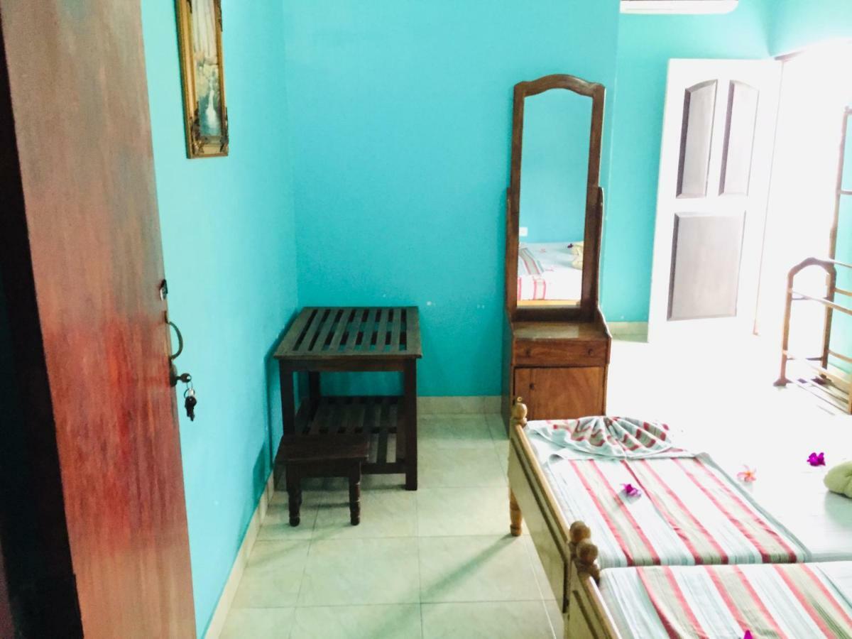 White House Apartment Negombo Bagian luar foto